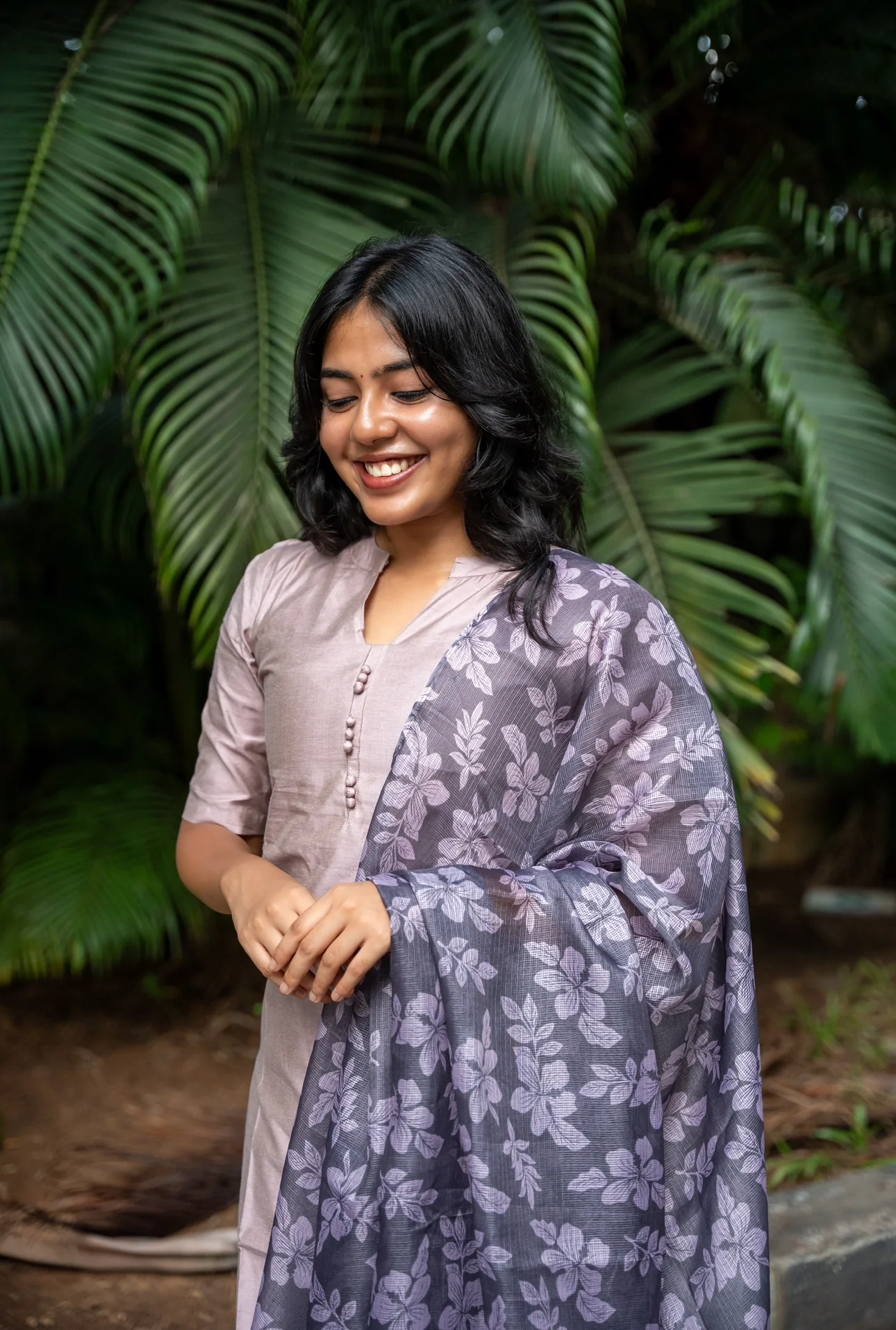 Nandhithaa - Image 6